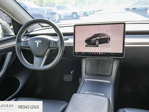 Used 2023 Tesla Model Y Long Range AWD/4WD image 13