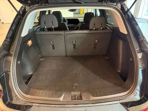 Used 2025 Chevrolet TrailBlazer LT FWD image 30