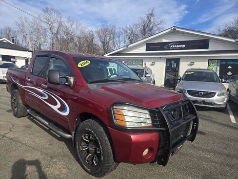 Used 2004 Nissan Titan SE AWD/4WD image 5