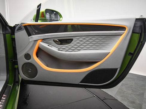 Used 2025 Bentley Continental GT Speed image 45