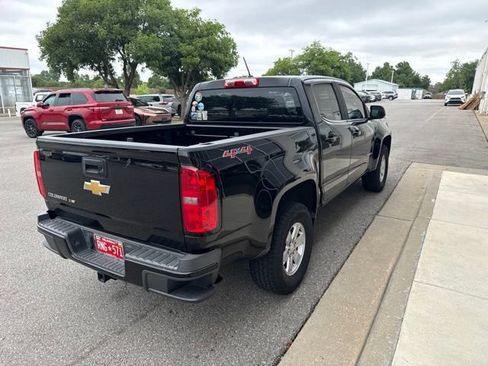 Used 2018 Chevrolet Colorado W/T w/ WT Convenience Package AWD/4WD image 3