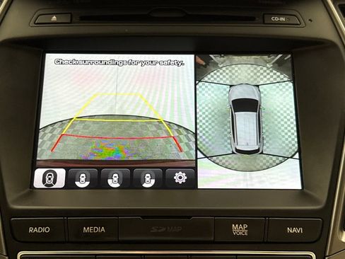 Used 2017 Hyundai Santa Fe Sport image 16