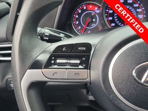 Certified 2023 Hyundai Elantra SEL w/ Preferred Accessory Package image 5