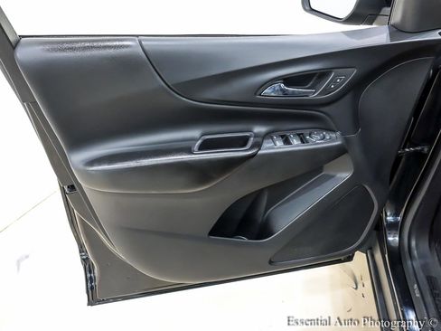 Used 2019 Chevrolet Equinox LT image 24