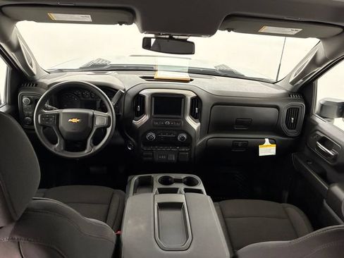 Certified 2026 Chevrolet Silverado 2500 Custom w/ Custom Value Package AWD/4WD image 20