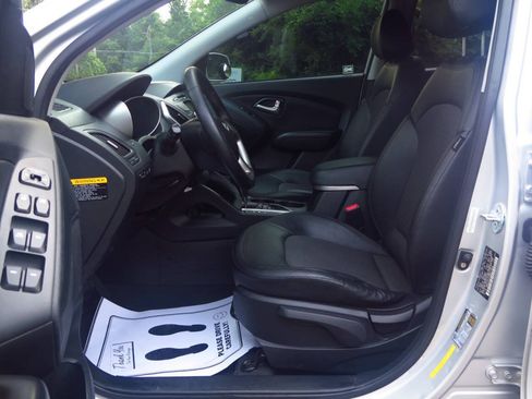 Used 2013 Hyundai Tucson GLS AWD/4WD image 9