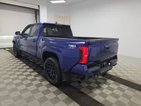 Used 2024 Toyota Tacoma TRD Sport w/ TRD Sport Premium Package AWD/4WD image 6