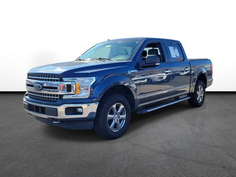 Used 2018 Ford F150 XLT w/ Equipment Group 302A Luxury image 2