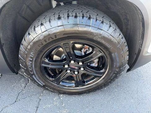 Used 2023 GMC Acadia AT4 w/ Technology Package AWD/4WD image 7