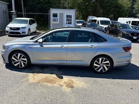 Used 2021 Volkswagen Jetta GLI Autobahn FWD image 8