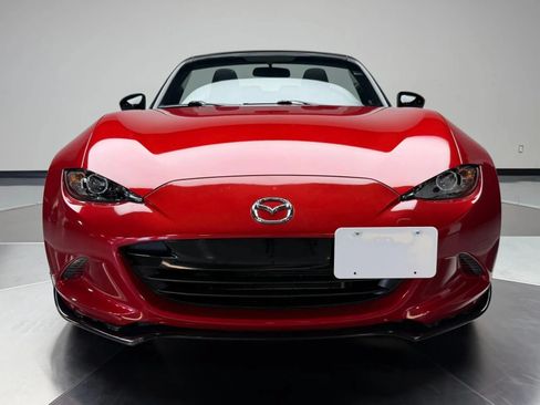 Used 2016 MAZDA MX-5 Miata Club RWD image 3