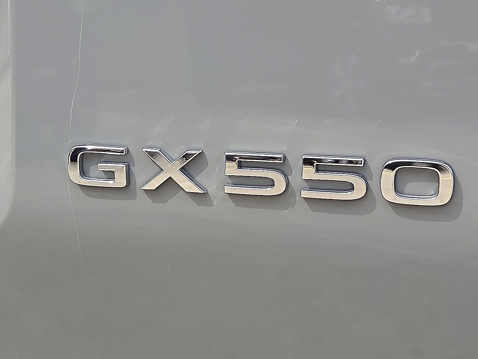 Used 2026 Lexus GX 550 w/ Accessory Package (2T) AWD/4WD image 9