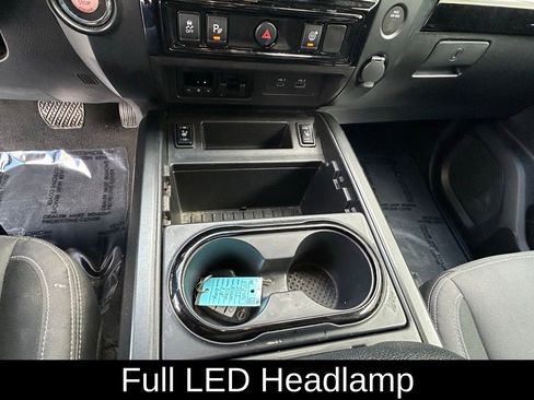 Used 2023 Nissan Titan SV w/ SV Convenience Package image 22