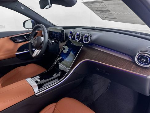 Used 2026 Mercedes-Benz C 300 4MATIC Sedan image 36