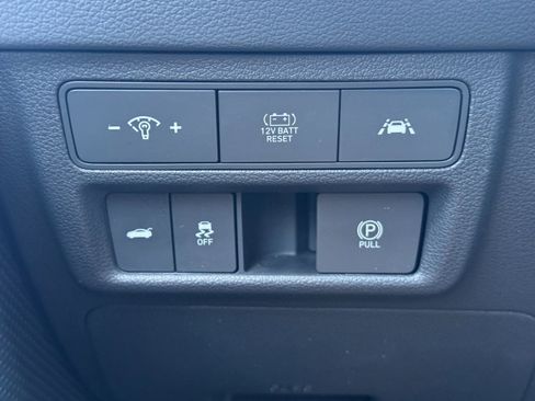 Used 2023 Hyundai Sonata Blue image 15