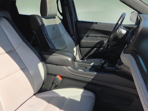 Used 2022 Dodge Durango R/T RWD image 16