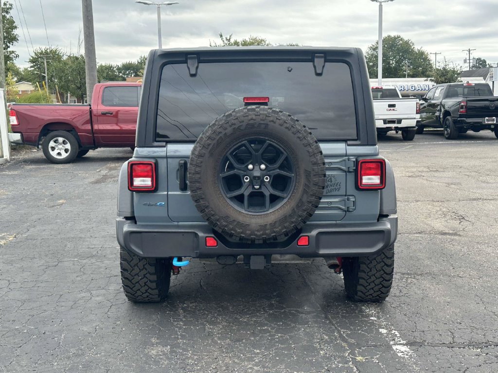 Used 2024 Jeep Wrangler Unlimited AWD/4WD image 5