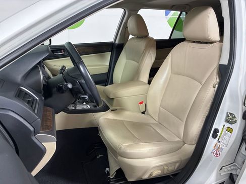 Used 2016 Subaru Outback 3.6R Limited image 24