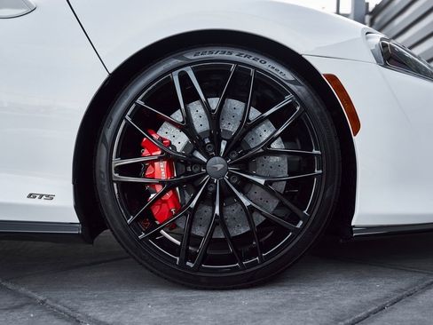 Used 2025 McLaren GTS image 29