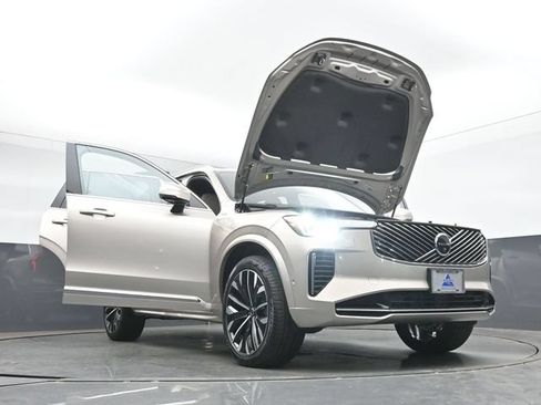 New 2026 Volvo XC90 B6 Plus AWD/4WD image 54