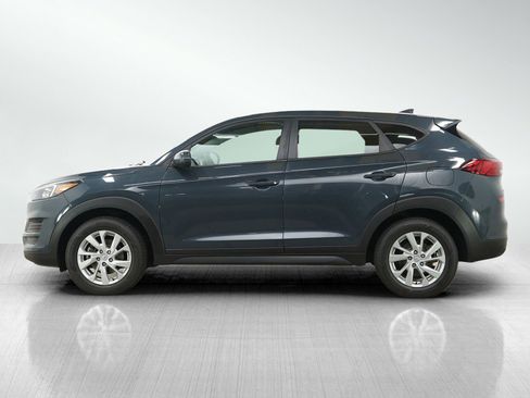 Used 2019 Hyundai Tucson SE image 2