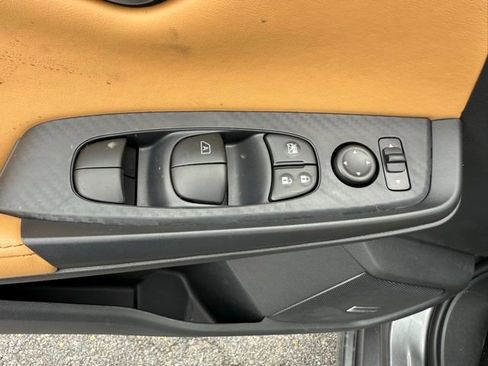 New 2025 Nissan Sentra SV w/ SV Premium Package image 11