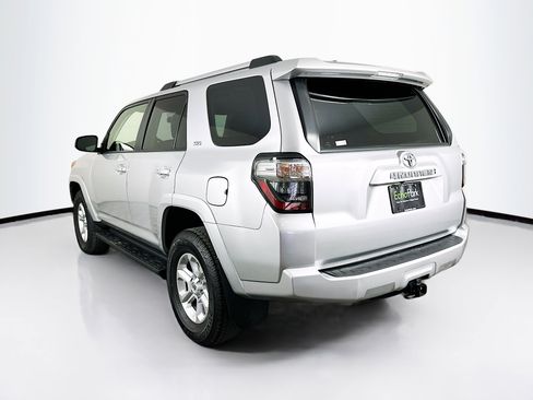 Used 2024 Toyota 4Runner SR5 image 5