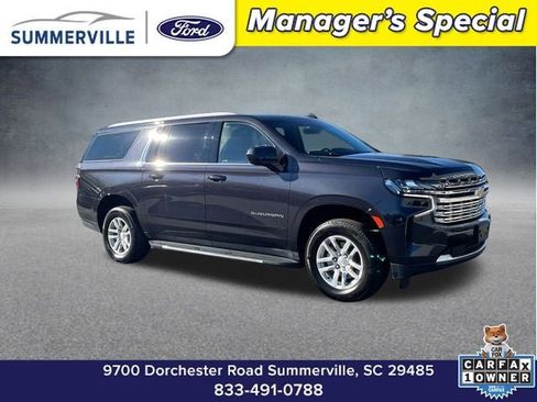Used 2024 Chevrolet Suburban LT image 1