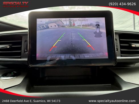 Used 2020 Ford Explorer XLT w/ Equipment Group 202A image 28