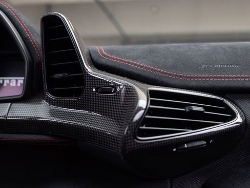 Used 2014 Ferrari 458 Speciale Coupe RWD image 56