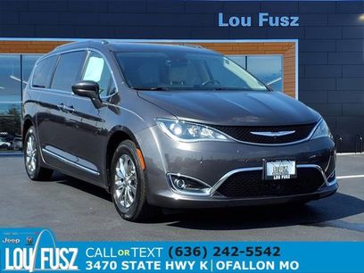 Used 2017 Chrysler Pacifica Touring-L Plus