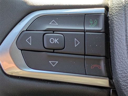 Used 2026 Jeep Compass Altitude image 25