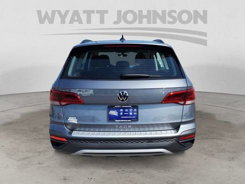 Used 2023 Volkswagen Taos S FWD image 4