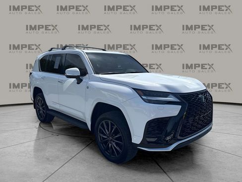 Used 2023 Lexus LX 600 F Sport w/ Accessory Package (Z1) image 7