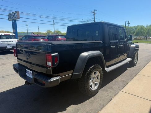 Used 2020 Jeep Gladiator Sport w/ Quick Order Package 24S AWD/4WD image 8