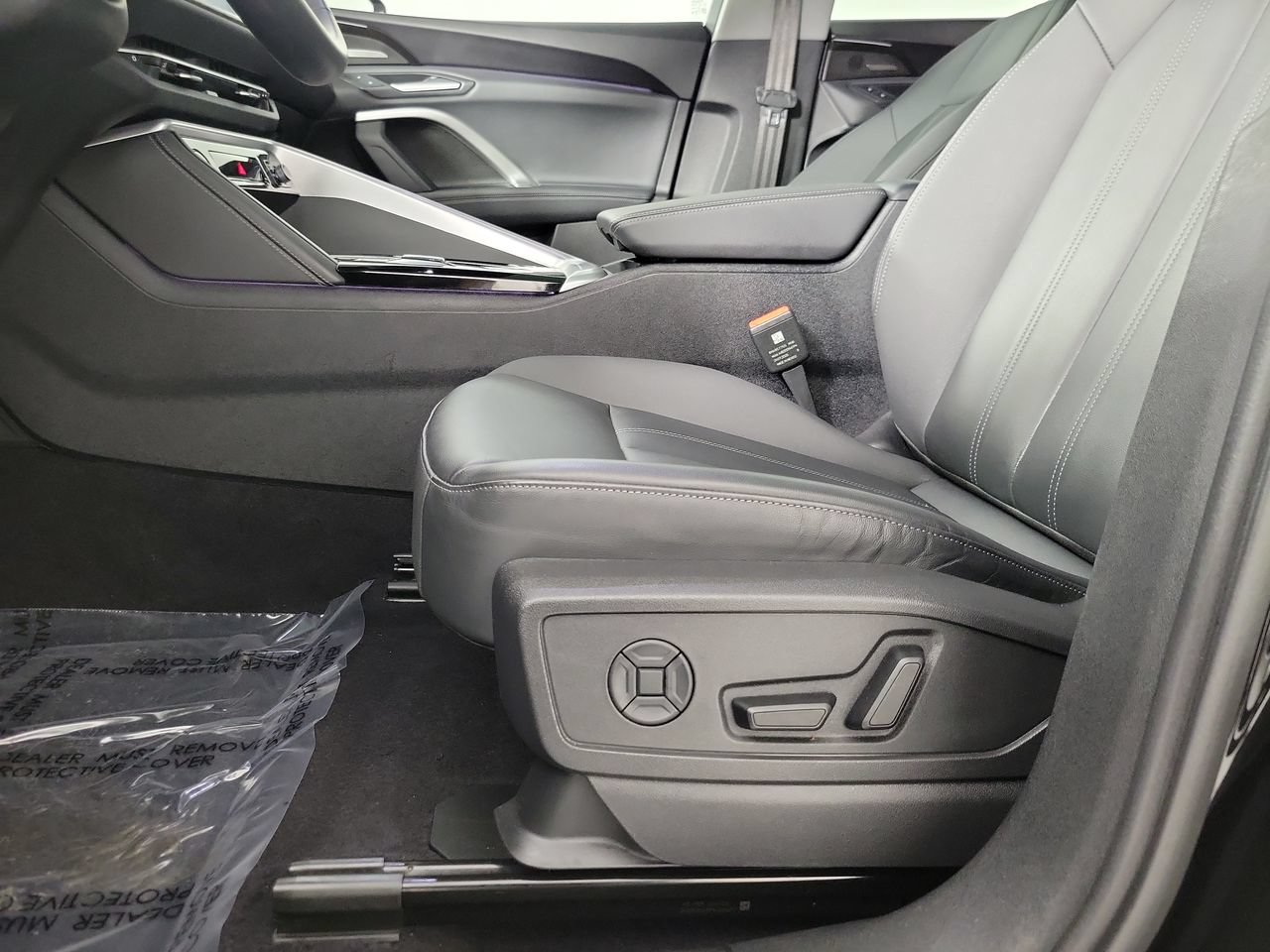 Used 2025 Audi Q5 Premium Plus w/ Premium Plus AWD/4WD image 28