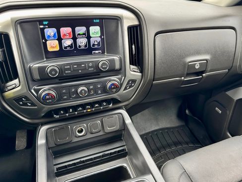 Used 2018 Chevrolet Silverado 1500 LTZ Z71 w/ LTZ Plus Package image 31