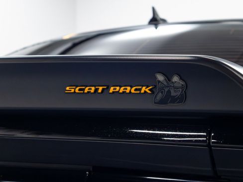 Used 2022 Dodge Challenger R/T Scat Pack RWD image 59