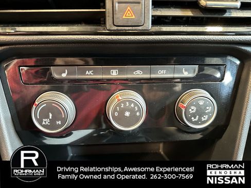 Used 2025 Volkswagen Taos S image 8