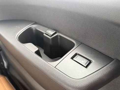 Used 2025 INFINITI QX80 Sensory image 50