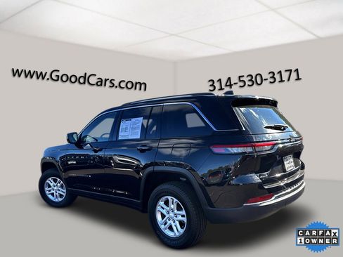 Used 2023 Jeep Grand Cherokee Laredo image 4
