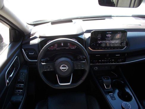 Used 2023 Nissan Rogue Platinum w/ Platinum Premium Package image 15