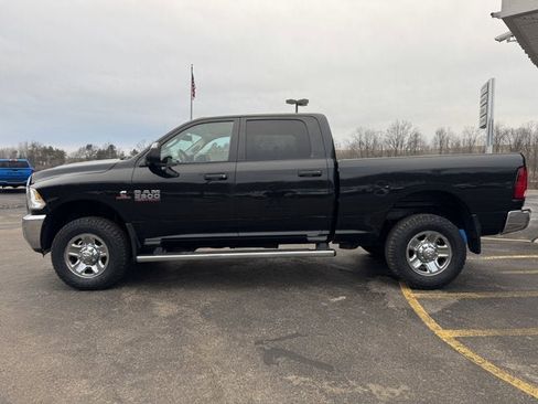 Used 2018 RAM 2500 Tradesman w/ Chrome Appearance Group image 2