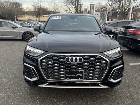 Certified 2025 Audi Q5 2.0T Premium w/ Convenience Plus Package image 2