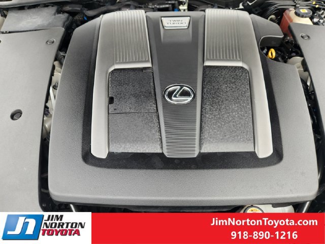 Used 2020 Lexus LS 500 w/ Interior Upgrade Package RWD image 32