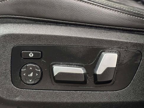 Used 2020 BMW X5 xDrive40i w/ Convenience Package image 40