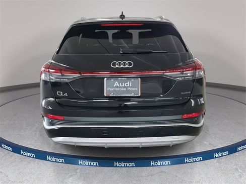New 2026 Audi Q4 e-tron Premium image 7