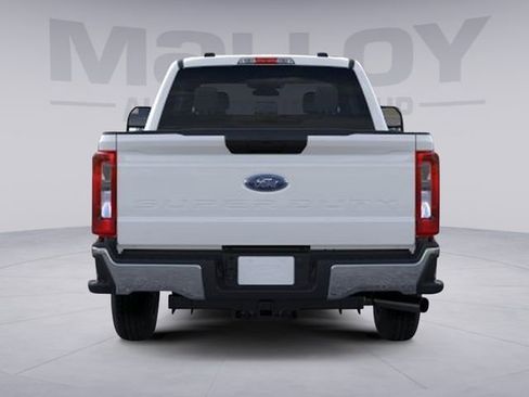 New 2026 Ford F250 XL w/ XL Chrome Package AWD/4WD image 5