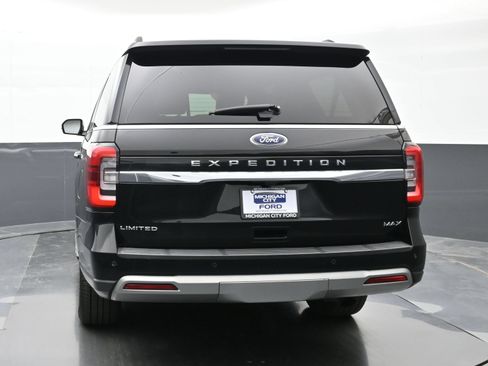 Used 2023 Ford Expedition Max Limited AWD/4WD image 2