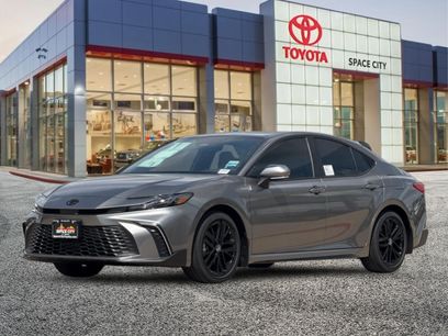 New 2026 Toyota Camry SE